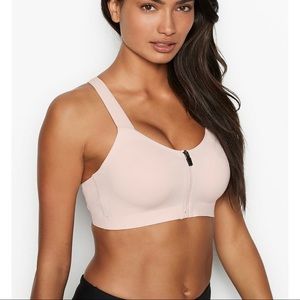 Victoria’s Secret Knockout Maximum Support Bra